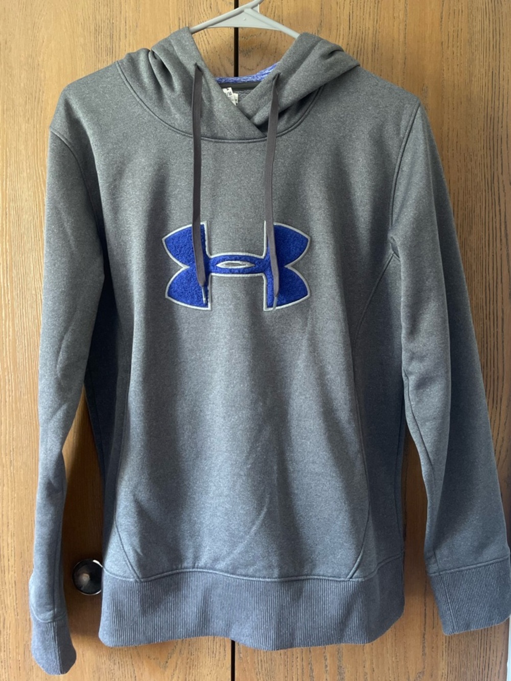 Under Armour Women’s Semi-Fitted Cold Gear Gray and Blue Logo Hoodie Sweatshirt